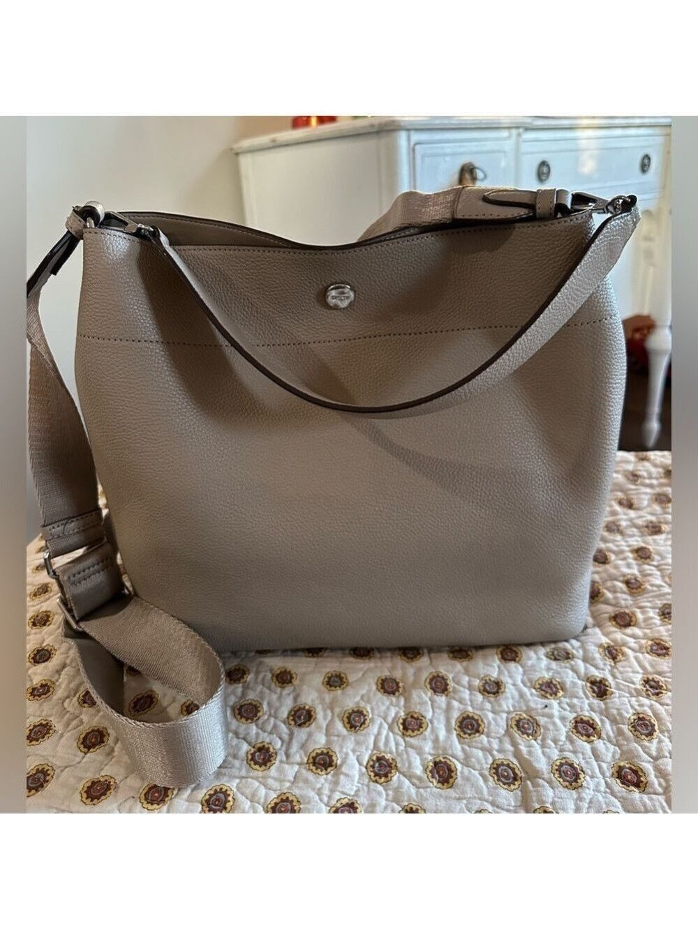 DKNY Winston Gray Leather Bag Like New Condition